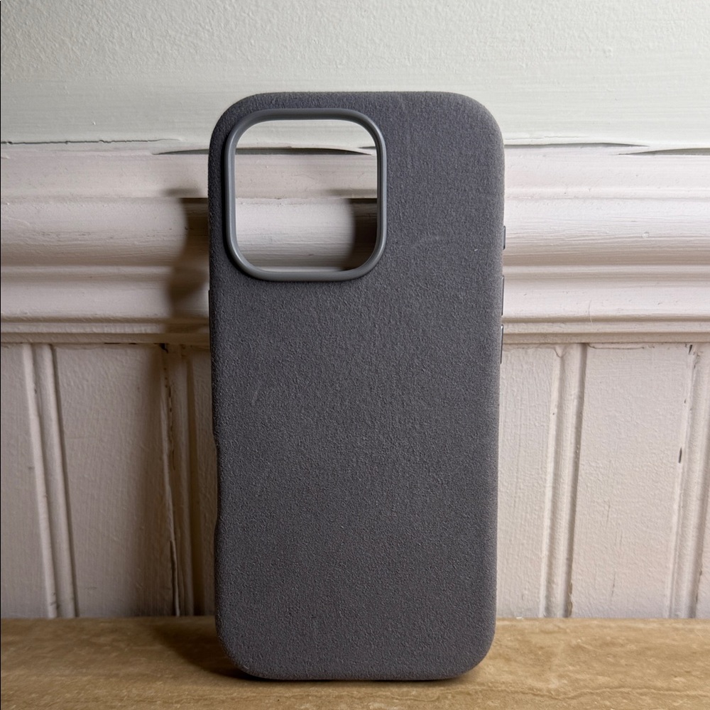 Gray MagSafe Compatible Phone Case - Picture 2 of 2